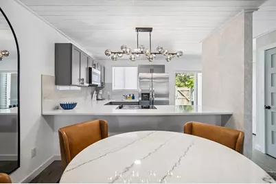 4712 Stonepointe Place, Tampa, FL 33634 - Photo 10