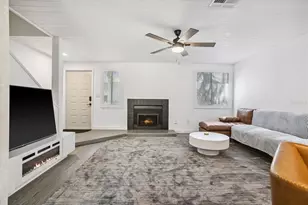 4712 Stonepointe Pl, Tampa, FL 33634 - Photo 8