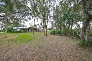15624 Carlton Lake Rd, Wimauma, FL 33598 - Photo 6