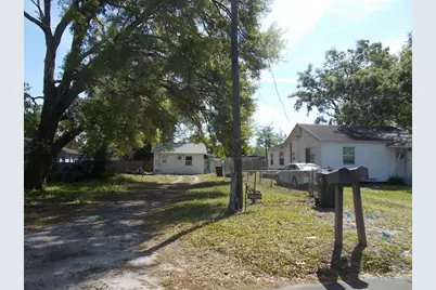 5827 39th Street N, Saint Petersburg, FL 33741 - Photo 2