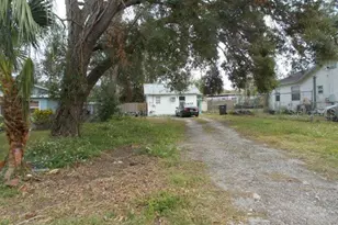 5827 39th St N, Saint Petersburg, FL 33741 - Photo 42