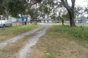 5827 39th St N, Saint Petersburg, FL 33741 - Photo 62