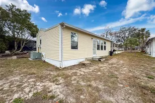 9321 Grizzly Bear Ln, Weeki Wachee, FL 34613 - Photo 22