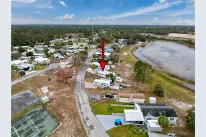 9321 Grizzly Bear Lane, Weeki Wachee, FL 34613 - Photo 4