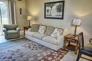 6801 Dali Ave, Land O Lakes, FL 34637 - Photo 2