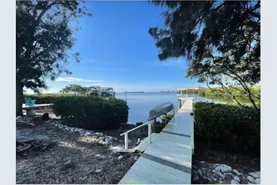 1624 Sea Breeze Drive, Tarpon Springs, FL 34689 - Photo 30