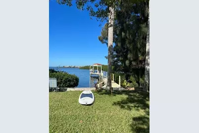 1624 Sea Breeze Drive, Tarpon Springs, FL 34689 - Photo 22