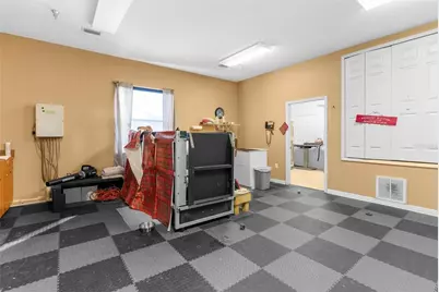 7044 Commercial Way, Weeki Wachee, FL 34613 - Photo 36