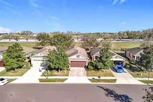 22004 Belgian Ct, Mount Dora, FL 32757 - Photo 2