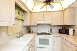 4533 Marine Pkwy, New Port Richey, FL 34652 - Photo 4