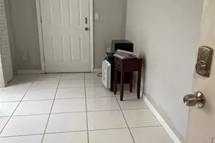 3801 Kimball Ave, Tampa, FL 33614 - Photo 8