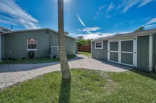 646 Riverside Dr, Tarpon Springs, FL 34689 - Photo 50
