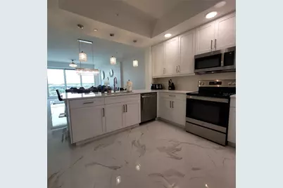 415 Island Way #407, Clearwater Beach, FL 33767 - Photo 8