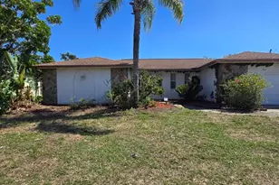 1414 Grand Blvd, Holiday, FL 34690 - Photo 2