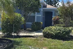 2931 Walnut Grove Ct, Holiday, FL 34691 - Photo 2