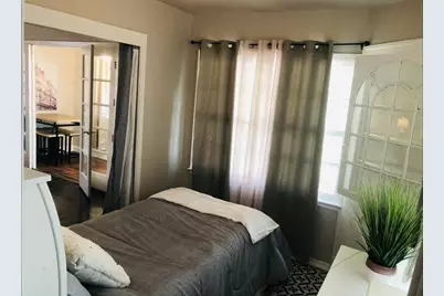 527 8th Street N #5, Saint Petersburg, FL 33701 - Photo 8