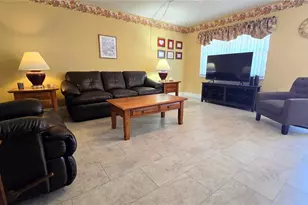 11817 Bayonet Ln, New Port Richey, FL 34654 - Photo 2