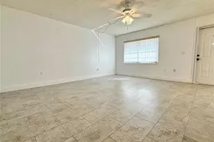 11817 Bayonet Ln, New Port Richey, FL 34654 - Photo 6