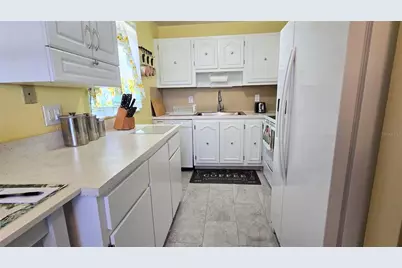 11817 Bayonet Lane, New Port Richey, FL 34654 - Photo 4