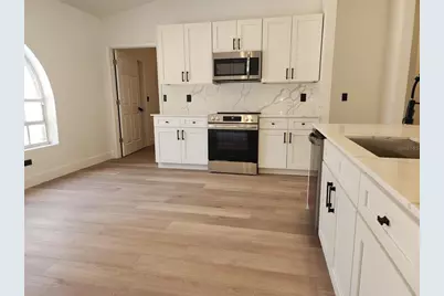 1032 Concert Avenue, Spring Hill, FL 34609 - Photo 10