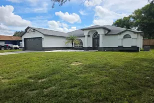 1032 Concert Ave, Spring Hill, FL 34609 - Photo 2