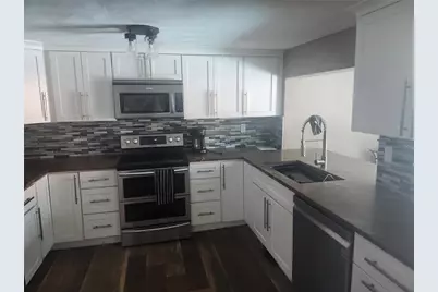 8501 Hunting Saddle Drive, Hudson, FL 34667 - Photo 2