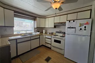 5211 Wisteria Cir, New Port Richey, FL 34653 - Photo 14