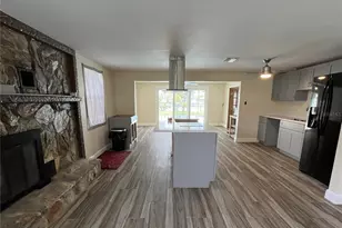 13630 Lagoon Dr, Hudson, FL 34667 - Photo 12