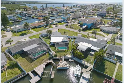 13630 Lagoon Drive, Hudson, FL 34667 - Photo 20