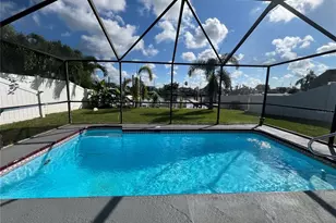 13630 Lagoon Dr, Hudson, FL 34667 - Photo 8