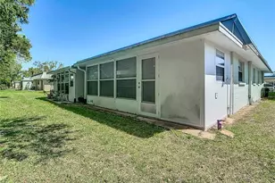 11917 Bayonet Ln, New Port Richey, FL 34654 - Photo 32