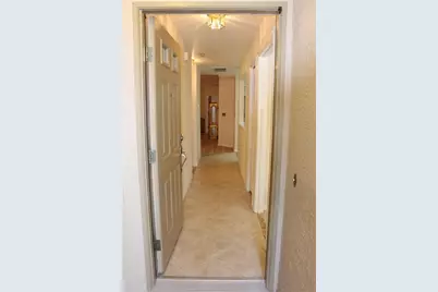 2568 W Brook Lane, Clearwater, FL 33761 - Photo 4