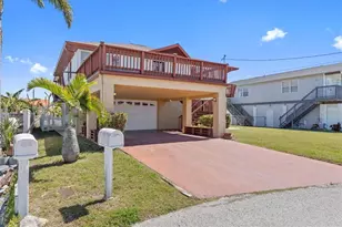 13820 Plumosa Ave, Hudson, FL 34667 - Photo 6