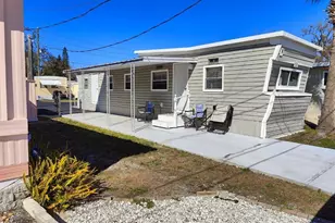 5649 Oak Ridge Ave, New Port Richey, FL 34652 - Photo 1