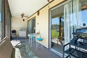 11310 Carriage Hill Dr, Port Richey, FL 34668 - Photo 14