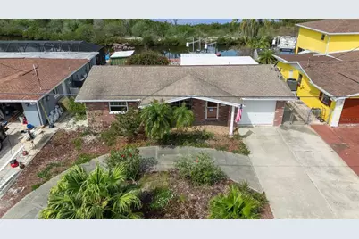 12801 5th Isle, Hudson, FL 34667 - Photo 2