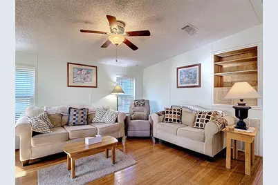 10033 Wellington Avenue, Dade City, FL 33525 - Photo 20