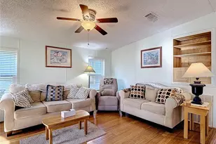 10033 Wellington Ave, Dade City, FL 33525 - Photo 20