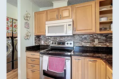 10033 Wellington Avenue, Dade City, FL 33525 - Photo 10