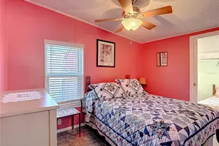 10033 Wellington Ave, Dade City, FL 33525 - Photo 30