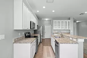 11050 Kiskadee Cir, New Port Richey, FL 34654 - Photo 6