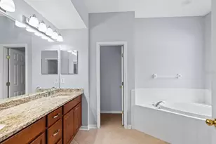 11050 Kiskadee Cir, New Port Richey, FL 34654 - Photo 14