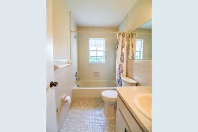 6710 Hickorywood Ln #1B, New Port Richey, FL 34653 - Photo 10