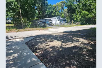 825 Lincoln Avenue, Tarpon Springs, FL 34689 - Photo 32