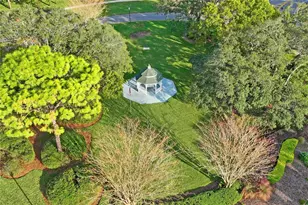 312 Barrington Ct, Spring Hill, FL 34609 - Photo 86