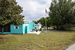 7504 Country Club Dr, Brooksville, FL 34613 - Photo 6