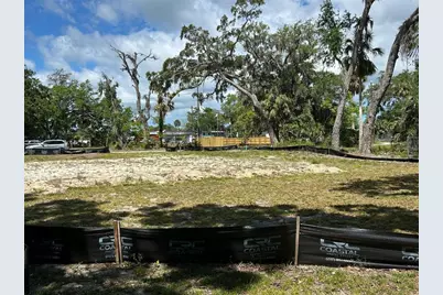 7814 Chapel Avenue, Port Richey, FL 34668 - Photo 2