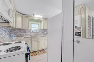 12117 Pawnee Dr, Hudson, FL 34667 - Photo 12