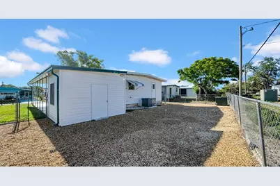 12117 Pawnee Drive, Hudson, FL 34667 - Photo 38