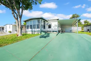 12117 Pawnee Dr, Hudson, FL 34667 - Photo 4